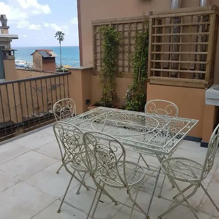 Διαμέρισμα Marina House *